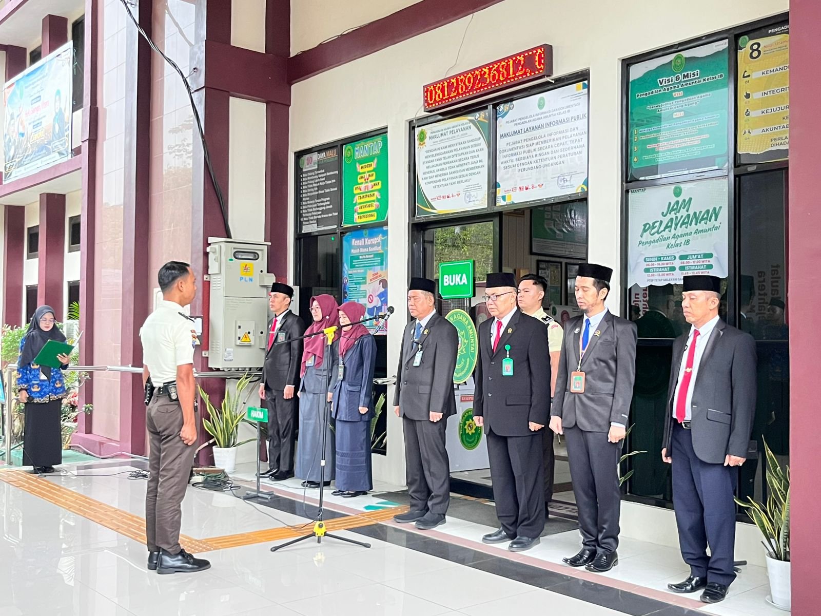 Diguyur Hujan, Semangat Kebangkitan Nasional Tetap Berkobar di Upacara Hari Kebangkitan Nasional PA Amuntai Kelas IB
