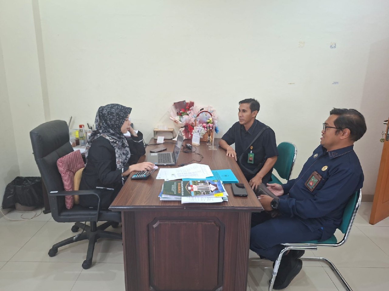 KASUBBAG PTIP BAPAK RAHMADI, S.AP. LAKUKAN KONSULTASI REVISI ALOKASI ANGGARAN BELANJA DIPA 01 & 04 TAHUN 2027 DAN REVISI BATAS PAGU MINUS BELANJA 51 TA 2026